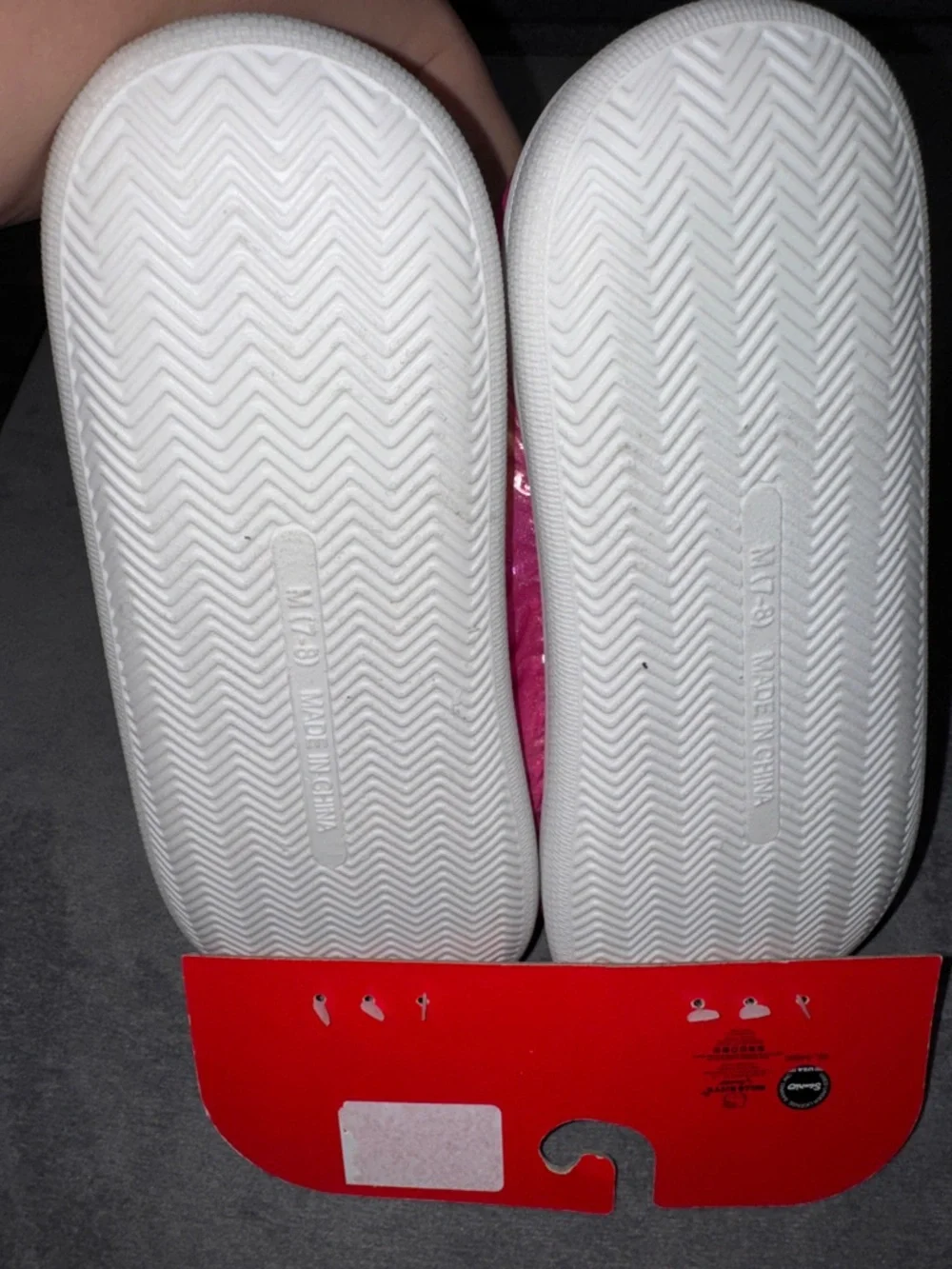 Hello Kitty-NWT Pink Metallic Slip-On Slippers Adult Size 7-8 - Picture 8 of 13